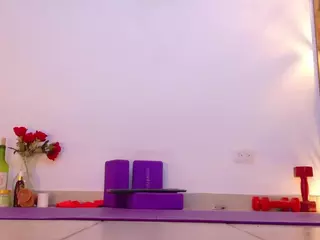 LuxKaroline's Live Sex Cam Show