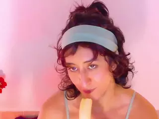 LuxKaroline's Live Sex Cam Show