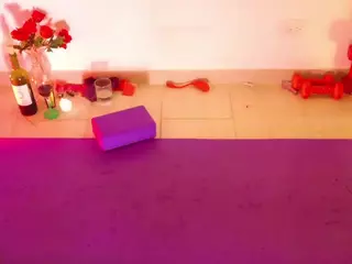 LuxKaroline's Live Sex Cam Show