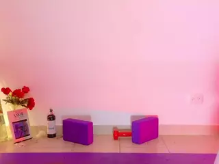 LuxKaroline's Live Sex Cam Show