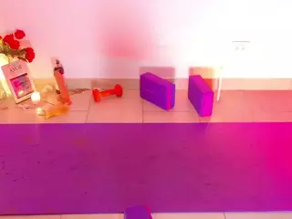 LuxKaroline's Live Sex Cam Show