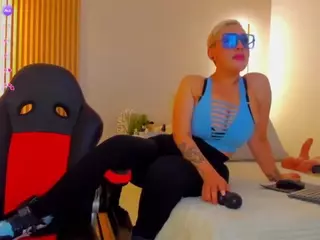Mia-Becke's Live Sex Cam Show