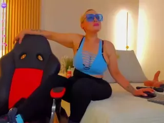 Mia-Becke's Live Sex Cam Show