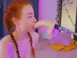Wrong-Door's Live Sex Cam Show