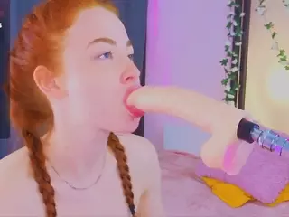 Wrong-Door's Live Sex Cam Show