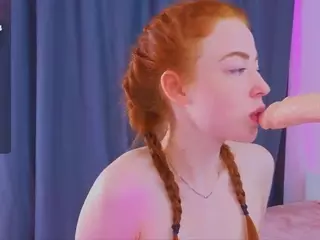Wrong-Door's Live Sex Cam Show