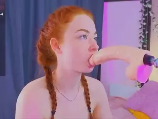 Wrong-Door's Live Sex Cam Show