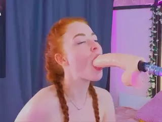 Wrong-Door's Live Sex Cam Show