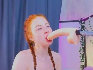 Wrong-Door's Live Sex Cam Show