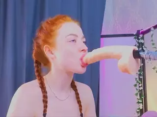 Wrong-Door's Live Sex Cam Show