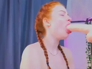Wrong-Door's Live Sex Cam Show