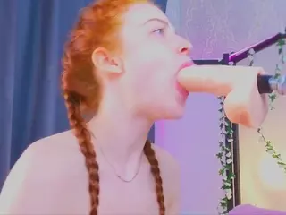 Wrong-Door's Live Sex Cam Show