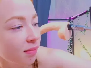 Wrong-Door's Live Sex Cam Show