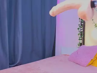 Wrong-Door's Live Sex Cam Show