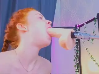 Wrong-Door's Live Sex Cam Show