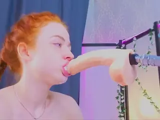Wrong-Door's Live Sex Cam Show