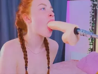 Wrong-Door's Live Sex Cam Show