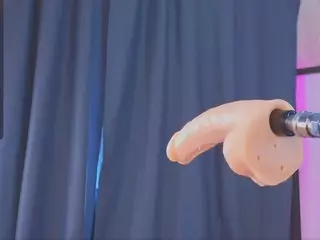 Wrong-Door's Live Sex Cam Show
