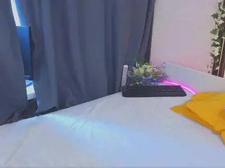 Wrong-Door's Live Sex Cam Show