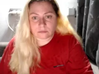 candycream17's Live Sex Cam Show