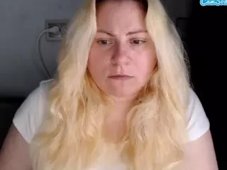 candycream17's Live Sex Cam Show