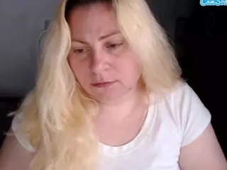 candycream17's Live Sex Cam Show