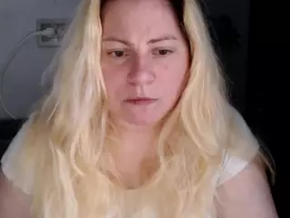 candycream17's Live Sex Cam Show
