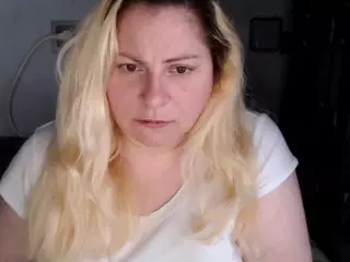 candycream17's Live Sex Cam Show