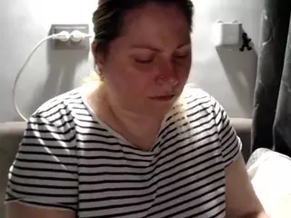 candycream17's Live Sex Cam Show
