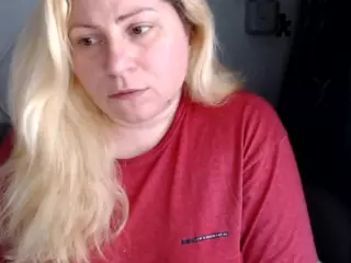 candycream17's Live Sex Cam Show