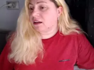candycream17's Live Sex Cam Show