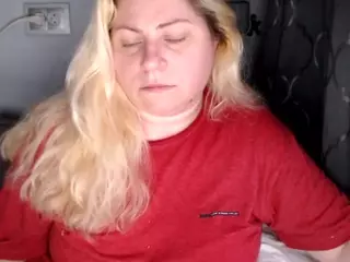 candycream17's Live Sex Cam Show