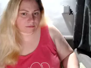 candycream17's Live Sex Cam Show
