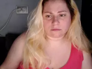 candycream17's Live Sex Cam Show