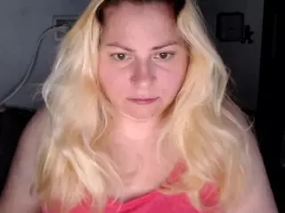 candycream17's Live Sex Cam Show