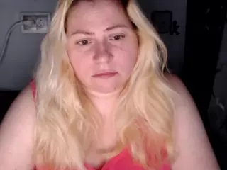 candycream17's Live Sex Cam Show