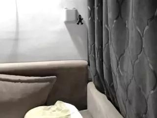 candycream17's Live Sex Cam Show