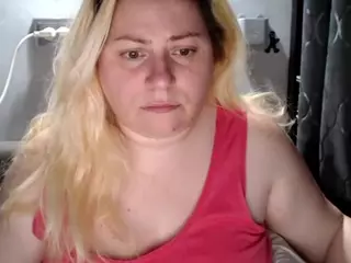 candycream17's Live Sex Cam Show