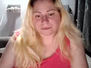 candycream17's Live Sex Cam Show