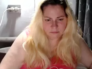 candycream17's Live Sex Cam Show