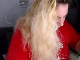 candycream17's Live Sex Cam Show
