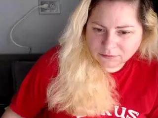 candycream17's Live Sex Cam Show