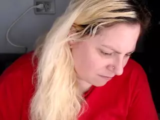 candycream17's Live Sex Cam Show