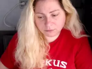 candycream17's Live Sex Cam Show