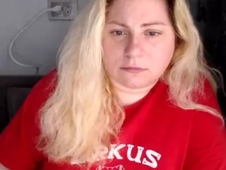 candycream17's Live Sex Cam Show