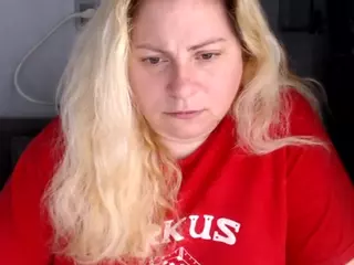 candycream17's Live Sex Cam Show