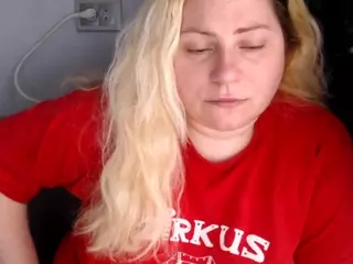 candycream17's Live Sex Cam Show