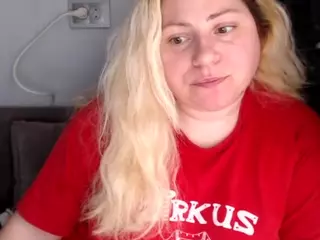 candycream17's Live Sex Cam Show