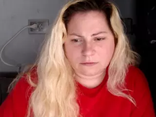 candycream17's Live Sex Cam Show