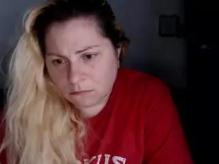 candycream17's Live Sex Cam Show